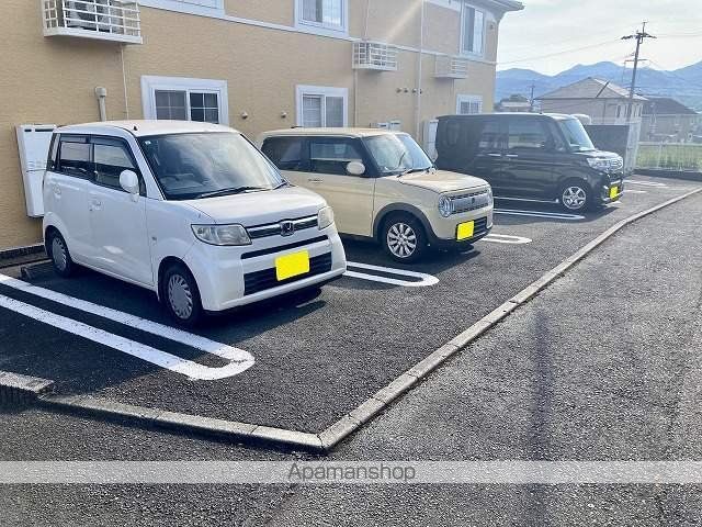 カーム リーのその他写真