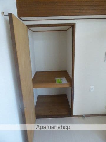 Livex 赤見の内装写真