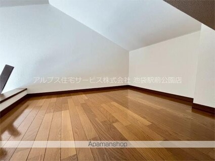 フラット林[1K/20m2]の内装