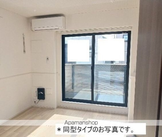 ネーベン パーク 7182の内装写真