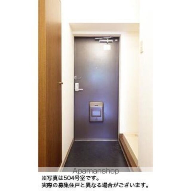 東京都新宿区大京町[1K/16.68m2]の玄関