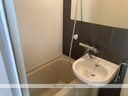 藤島ハイツ[1R/23.4m2]のバス