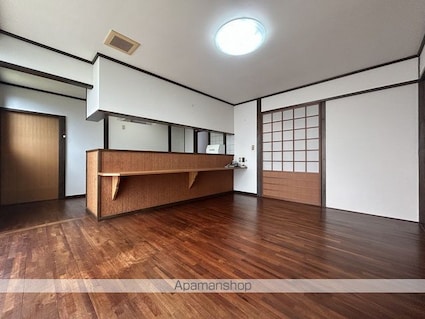 経田１丁目貸家[3LDK/135.34m2]のリビング・居間