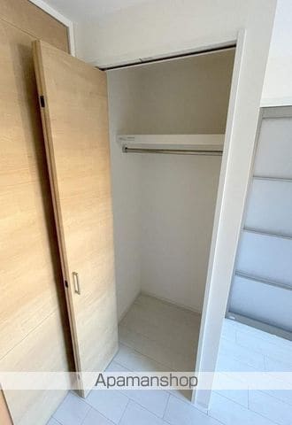 シーズンフラッツ靭本町の内装写真