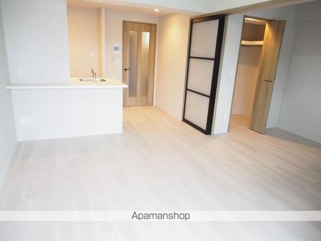 Louis Residence 弁天町の内装写真