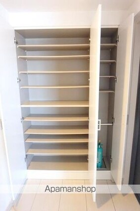 エスティメゾン錦糸町Ⅱ[1LDK/54.89m2]の玄関2