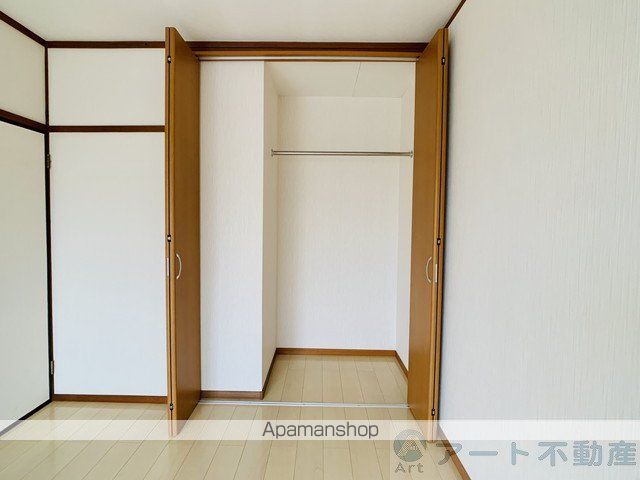 八束マンションの内装写真