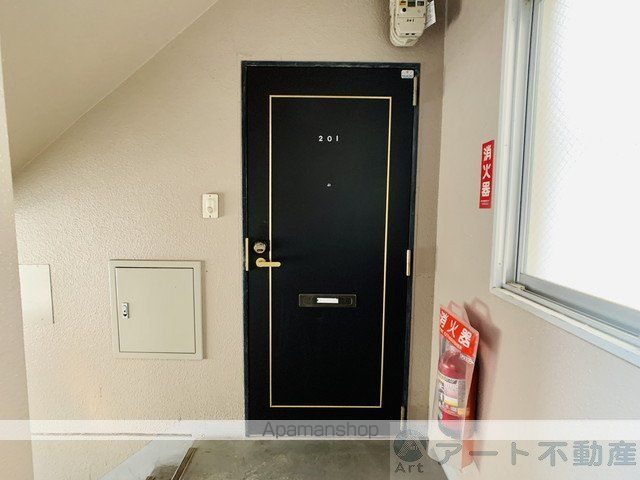 クレメント泉の玄関写真