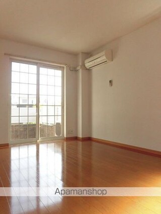 プレシャスコートＫ東松江Ⅱ[1LDK/44.77m2]のリビング・居間