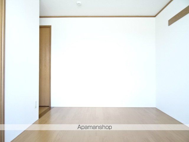 ファンズ・オグラIの内装写真