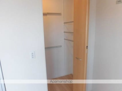 コウジィーコートＩ[1LDK/37.16m2]の収納