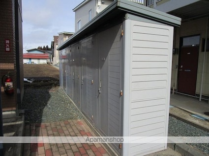 ファミーユ永井Ｂ[1LDK/48.02m2]の共用部1