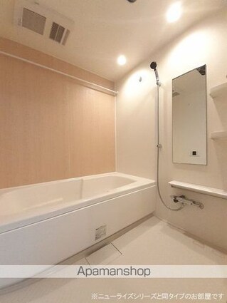 フリッシュ　Ｈ[1LDK/50.05m2]のバス