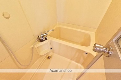 第３山崎マンション[3DK/53m2]のバス