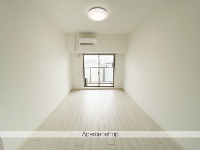 THE RESIDENCE Hの内装写真