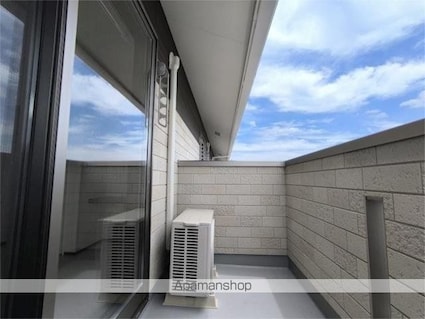 Ｓａｋｕｒａ　Ｔｅｒｒａｃｅ　（サクラ　テラス）[2LDK/56.23m2]のバルコニー