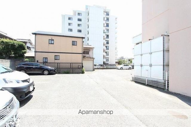 香川県高松市丸の内[1DK/33.3m2]の駐車場