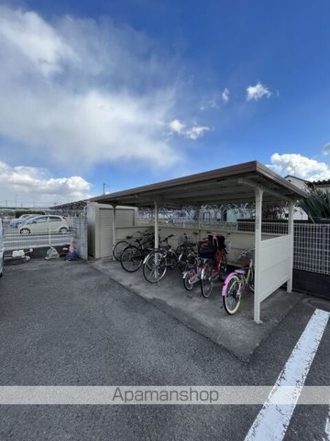 ソレイユＭ[3LDK/65.57m2]の共用部1