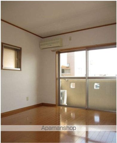 J.FEEL船塚の内装写真