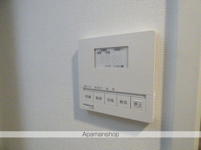 M COURT江坂の内装写真