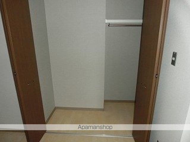 サンワロイヤル長江の内装写真