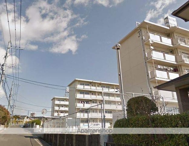 ビレッジハウス大塚台2号棟の外観写真