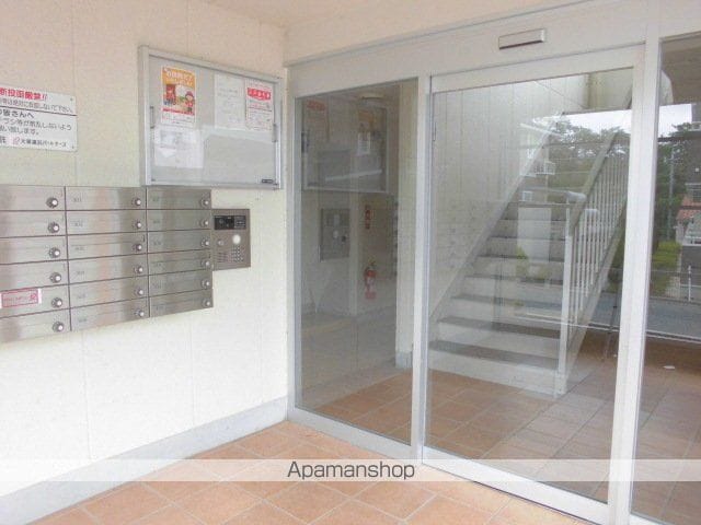 グリーンヒルズ大澤Bの玄関写真