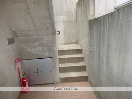 ＦＬＡＰ[事務所/9.49m2]の共用部1