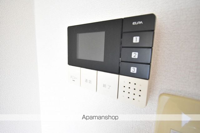 アバンザ鵬図の内装写真