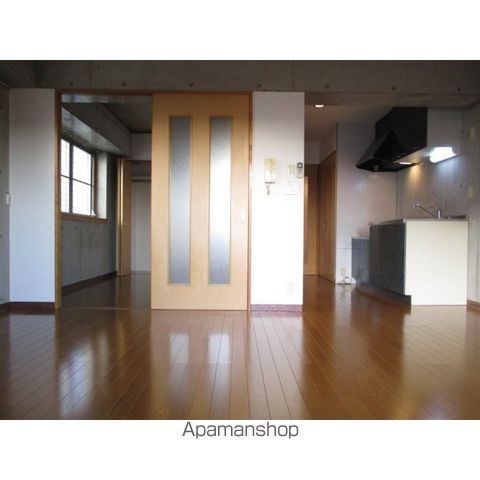 アシュレイン新宮の内装写真