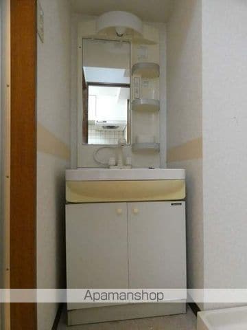 R・ESTATEの内装写真