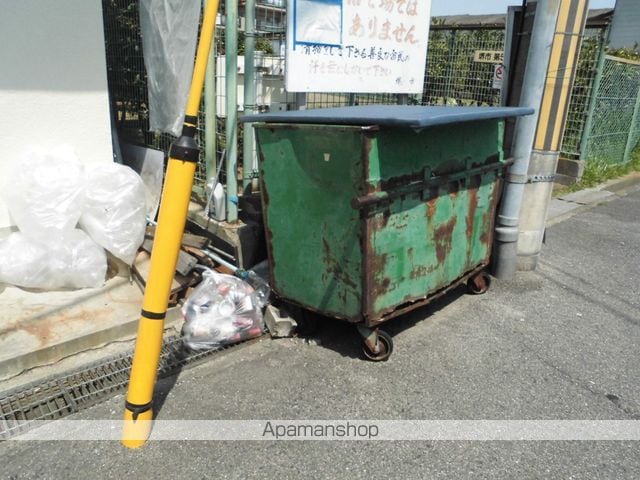 センチュリーハウス仲政の内装写真