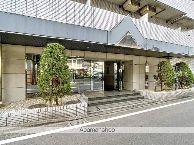 メイツ品川南の玄関写真