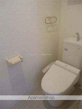 エリタージュ根岸[1K/25.81m2]のトイレ