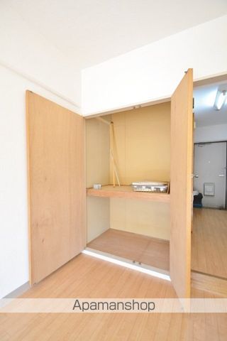 ワタナベマンションの内装写真