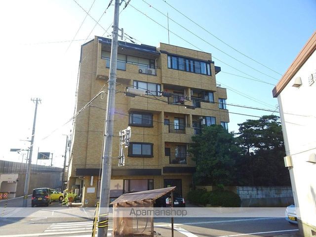 シャトー安野屋の玄関写真