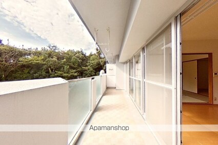 高知県高知市鴨部[4LDK/71.42m2]のバルコニー