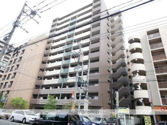 ウインステージ平尾の玄関写真