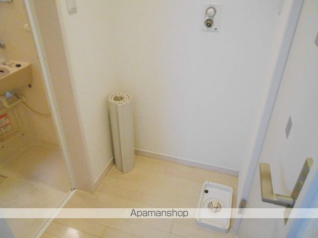 リプレ栄町の内装写真