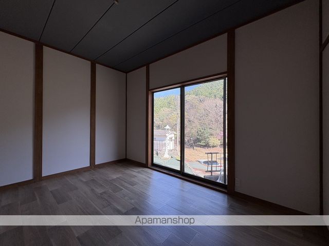 三入南2丁目戸建ての内装写真