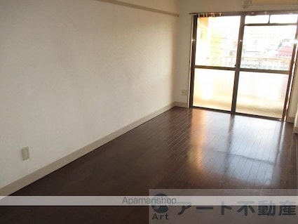 千鶴興産ビル[1K/24.57m2]のリビング・居間