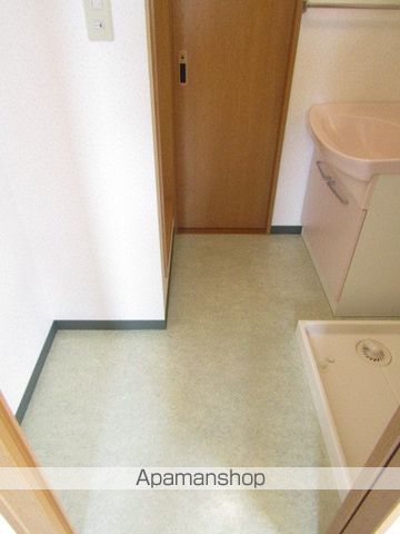 シャトレ弐番館の内装写真