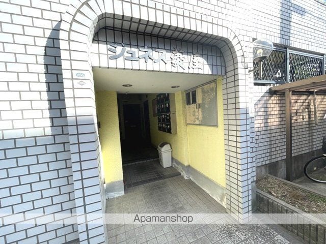 ジュネス菱屋西の玄関写真