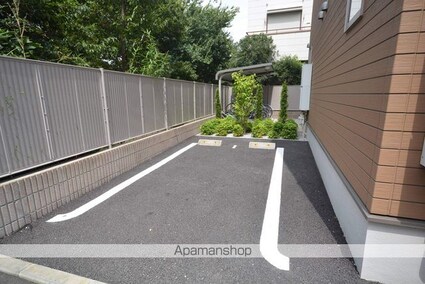 ネオグランツ[1R/26.27m2]の駐車場