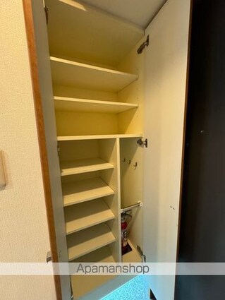 スペーシア秋葉原[1K/23.85m2]の玄関