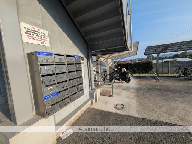 ウエスト Fの外観写真