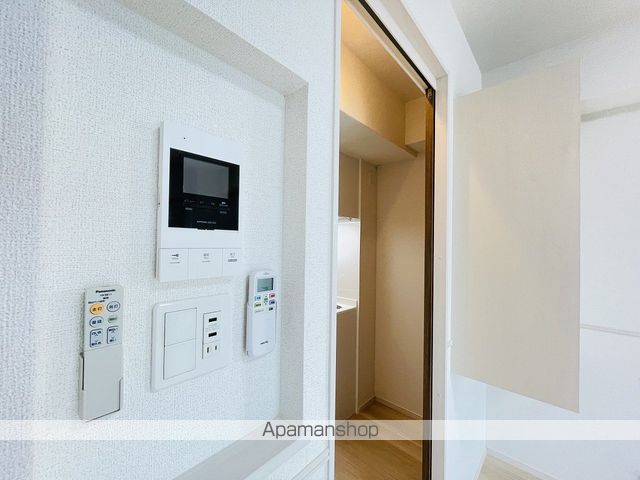 ホワイトメゾン新栄の内装写真