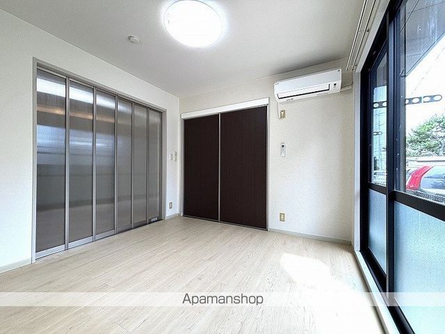 アンシャンテの内装写真