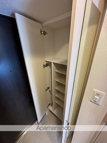 ESLEAD新大阪ザ・プレミアEASTの内装写真