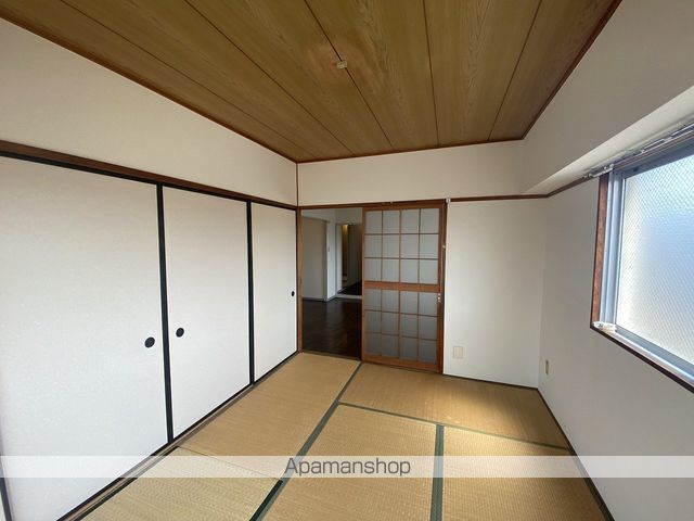 プレズ名古屋入場の内装写真